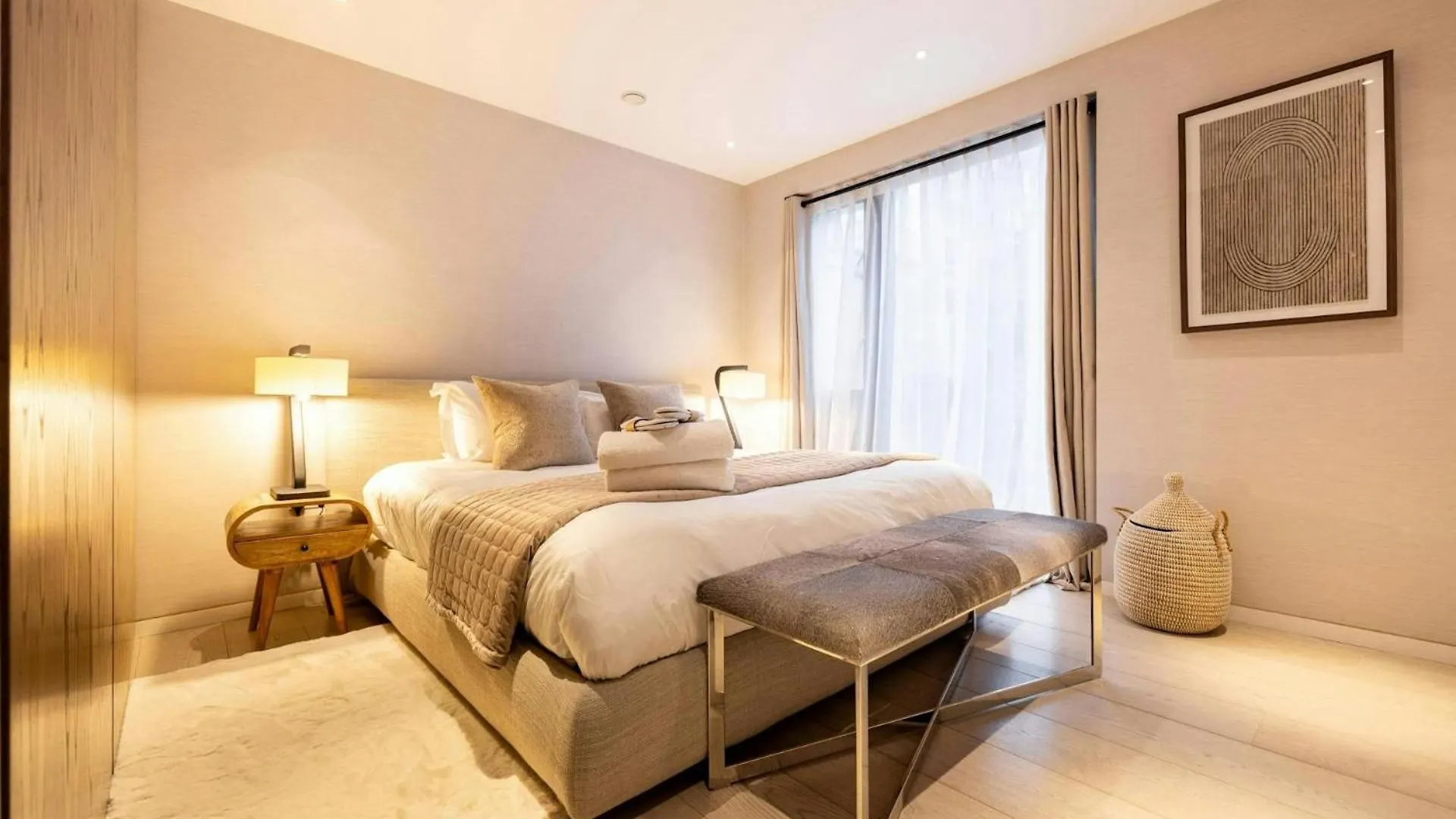 Reflejo Bcn - Apartamentos De Lujo Inspirados En El Estilo Barcellona Spagna